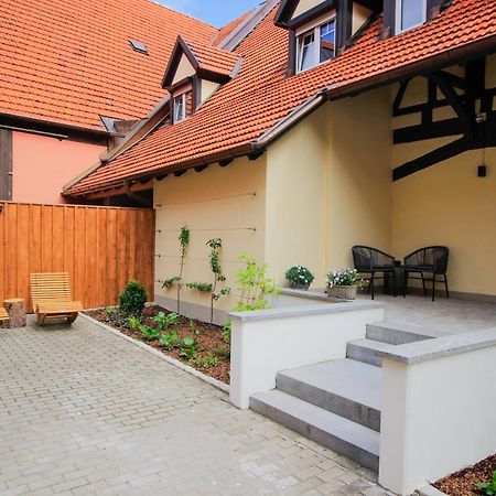 Gasthof Pension Zum Goldenen Hirschen Burgbernheim Luaran gambar